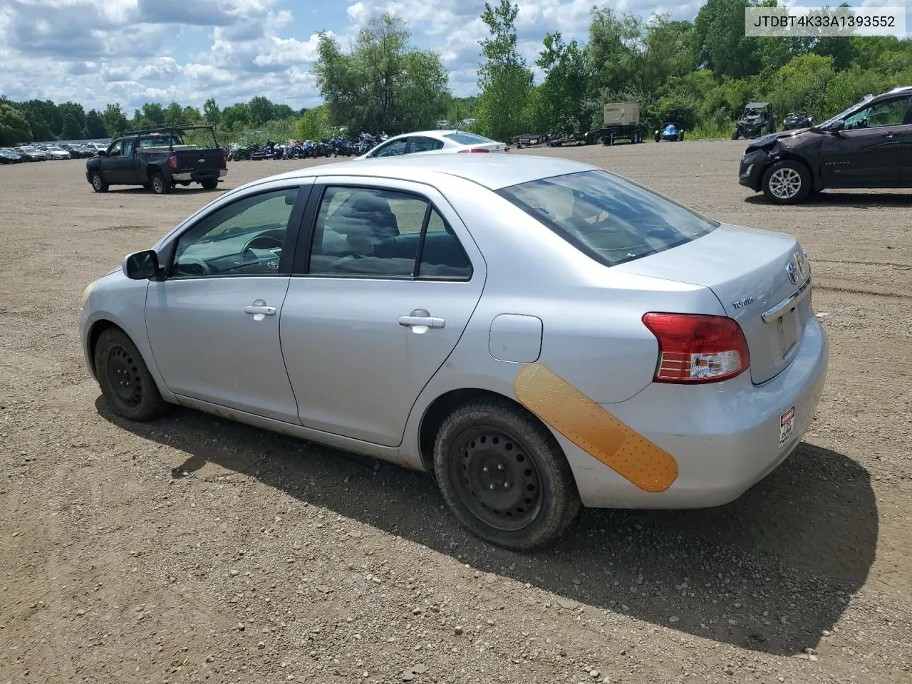 2010 Toyota Yaris VIN: JTDBT4K33A1393552 Lot: 63976684