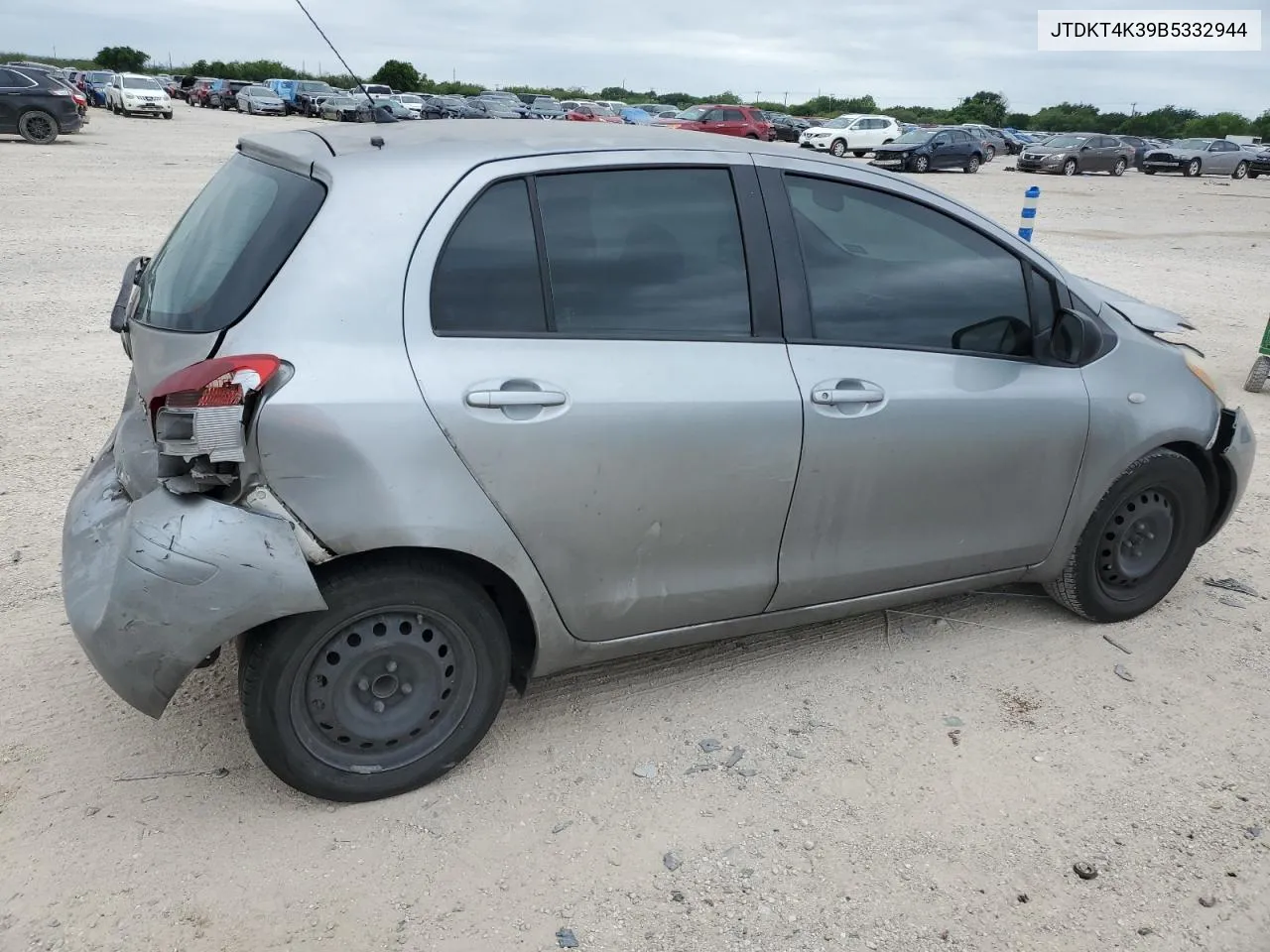 2011 Toyota Yaris VIN: JTDKT4K39B5332944 Lot: 51491544