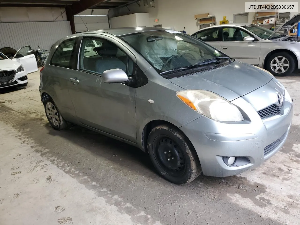 JTDJT4K32B5330657 2011 Toyota Yaris