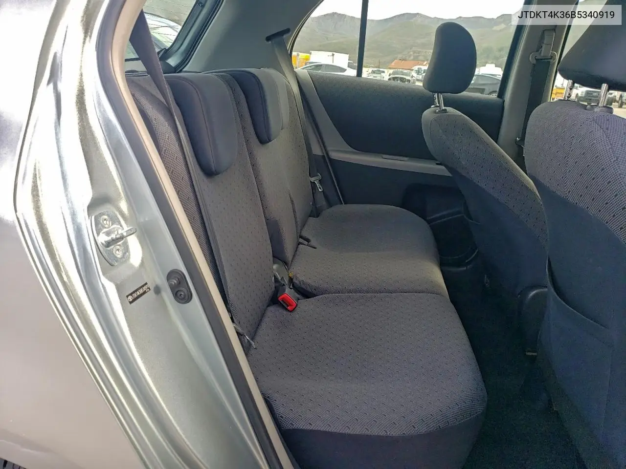JTDKT4K36B5340919 2011 Toyota Yaris