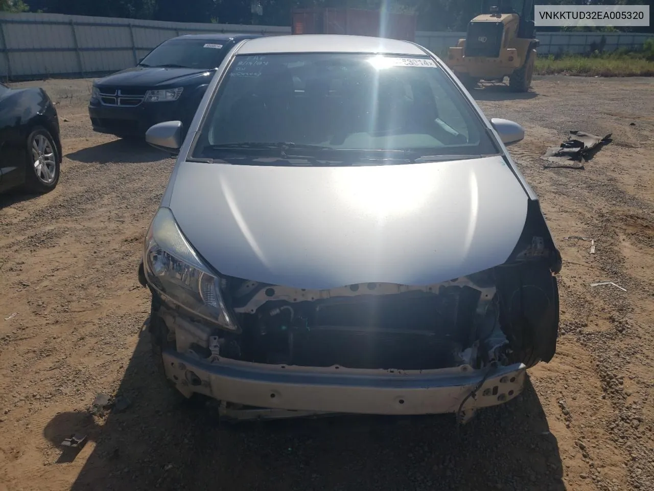 VNKKTUD32EA005320 2014 Toyota Yaris