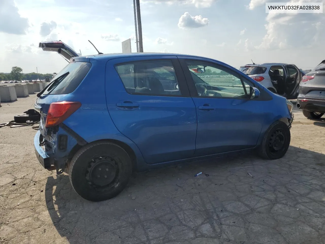 VNKKTUD32FA028338 2015 Toyota Yaris