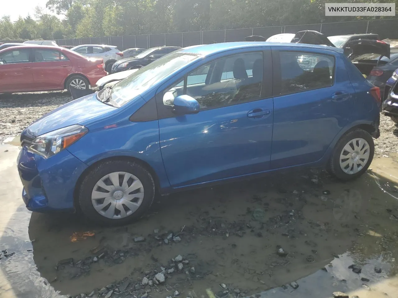 VNKKTUD33FA028364 2015 Toyota Yaris