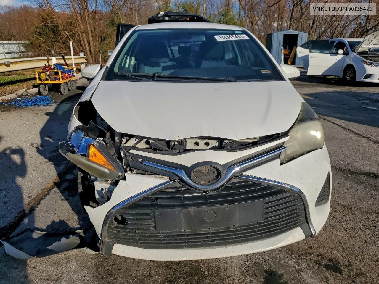 VNKJTUD31FA035423 2015 Toyota Yaris