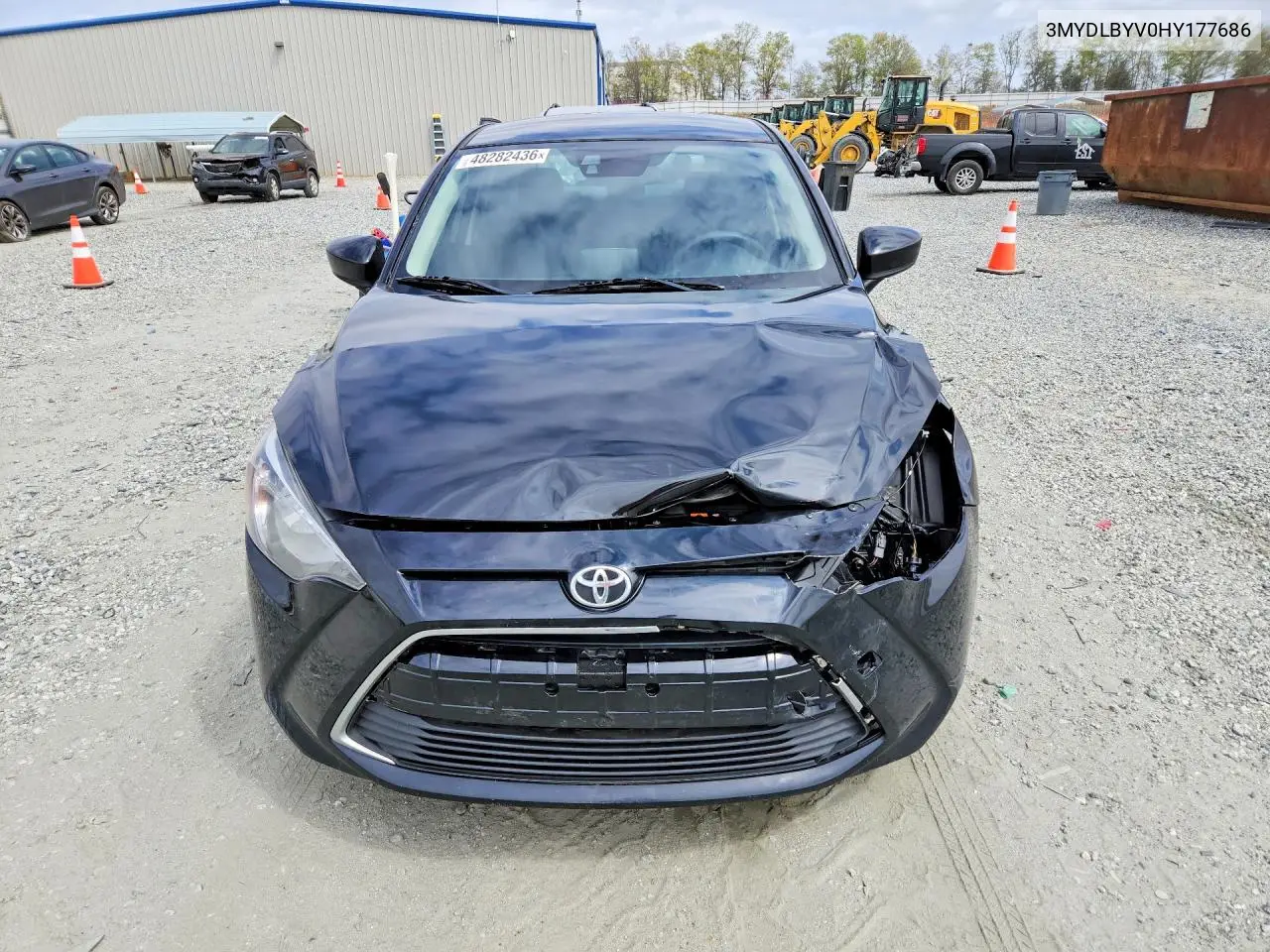3MYDLBYV0HY177686 2017 Toyota Yaris Ia Base