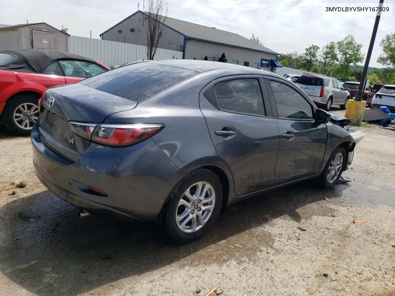 3MYDLBYV5HY167509 2017 Toyota Yaris Ia