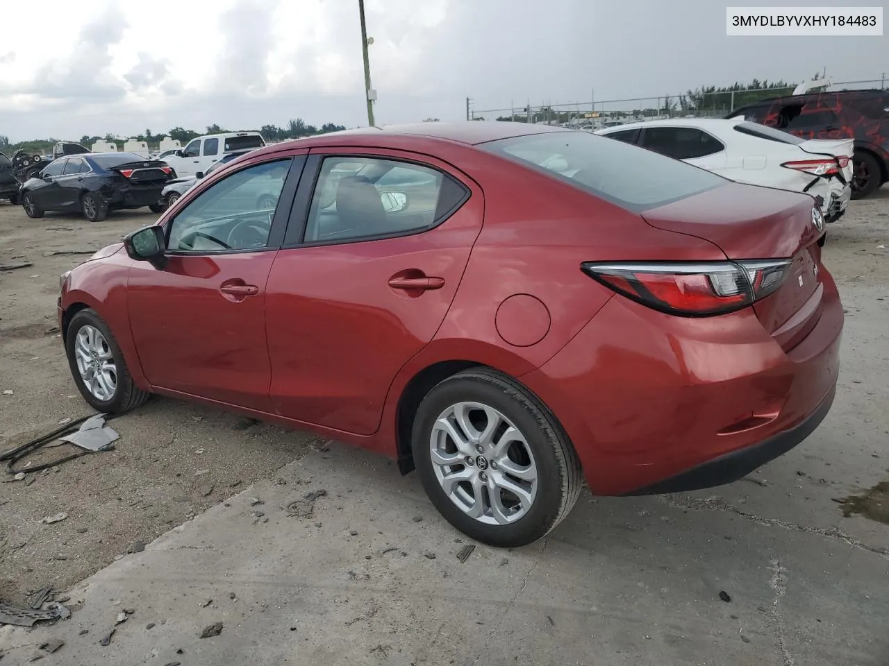 3MYDLBYVXHY184483 2017 Toyota Yaris Ia