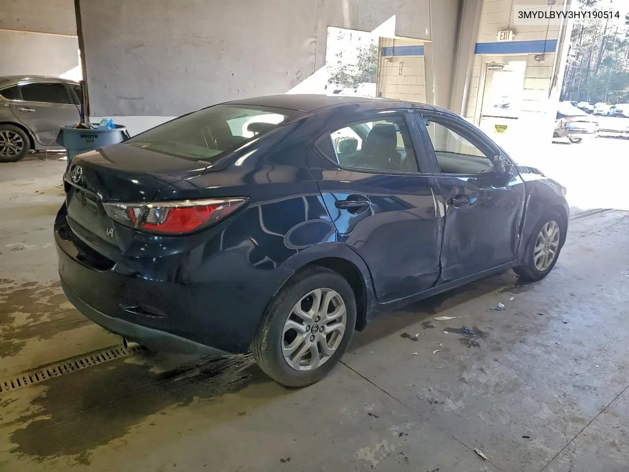 3MYDLBYV3HY190514 2017 Toyota Yaris Ia