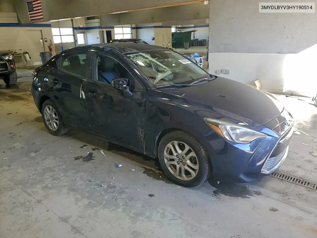3MYDLBYV3HY190514 2017 Toyota Yaris Ia