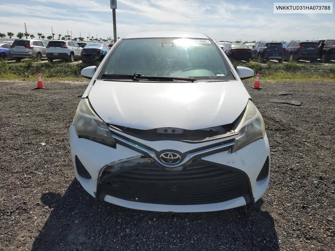 VNKKTUD31HA073788 2017 Toyota Yaris L