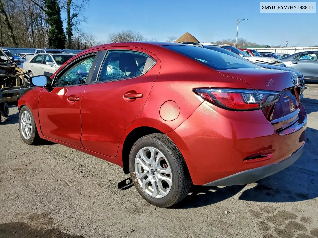 3MYDLBYV7HY183811 2017 Toyota Yaris Ia