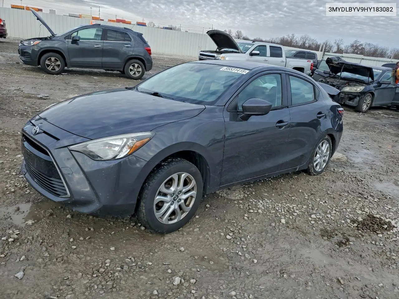 3MYDLBYV9HY183082 2017 Toyota Yaris Ia