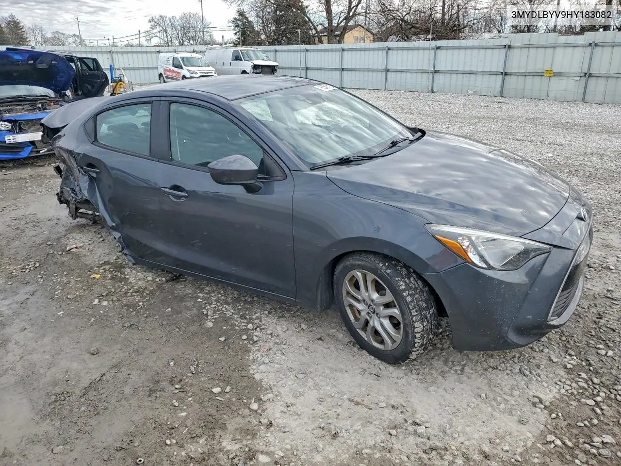 3MYDLBYV9HY183082 2017 Toyota Yaris Ia