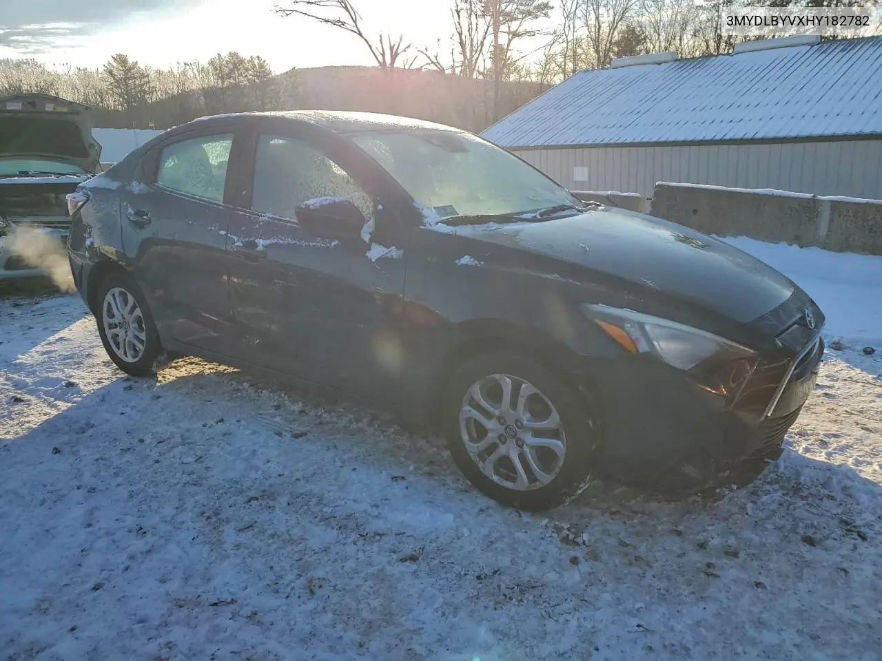 3MYDLBYVXHY182782 2017 Toyota Yaris Ia