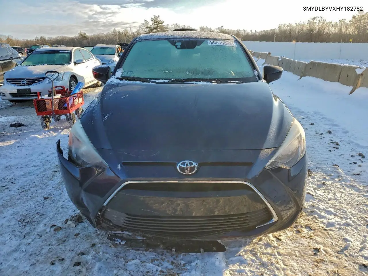 3MYDLBYVXHY182782 2017 Toyota Yaris Ia