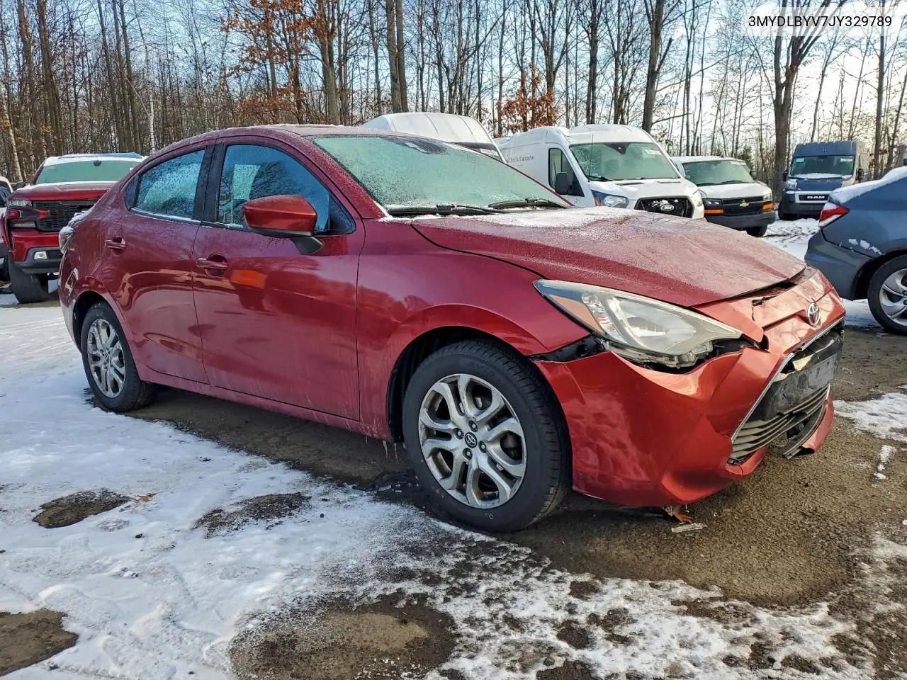 3MYDLBYV7JY329789 2018 Toyota Yaris Ia