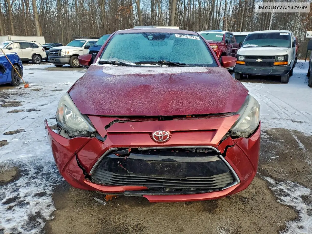 3MYDLBYV7JY329789 2018 Toyota Yaris Ia