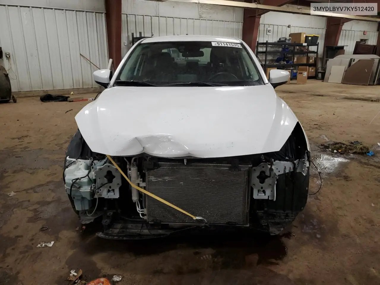 3MYDLBYV7KY512420 2019 Toyota Yaris L