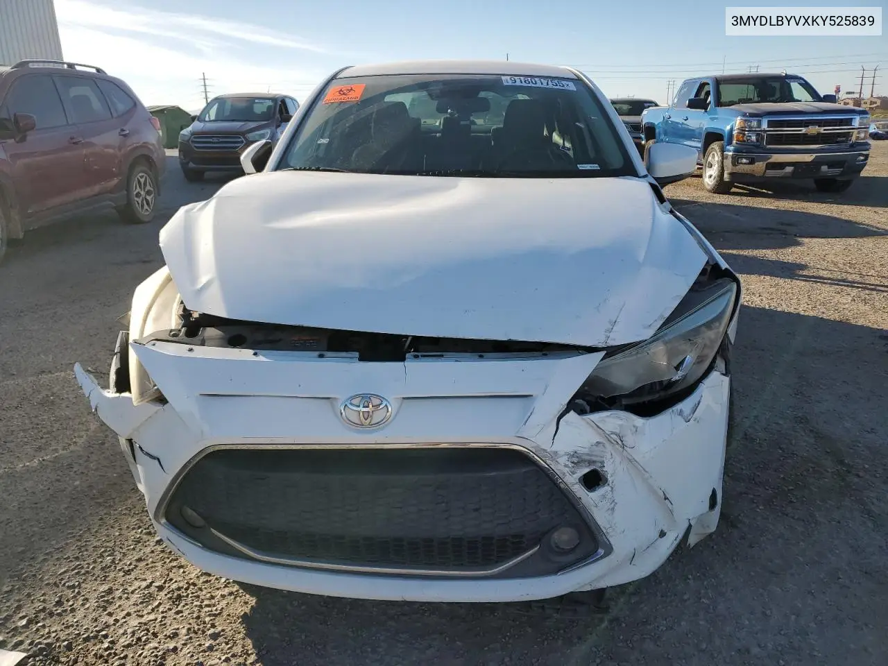 3MYDLBYVXKY525839 2019 Toyota Yaris L
