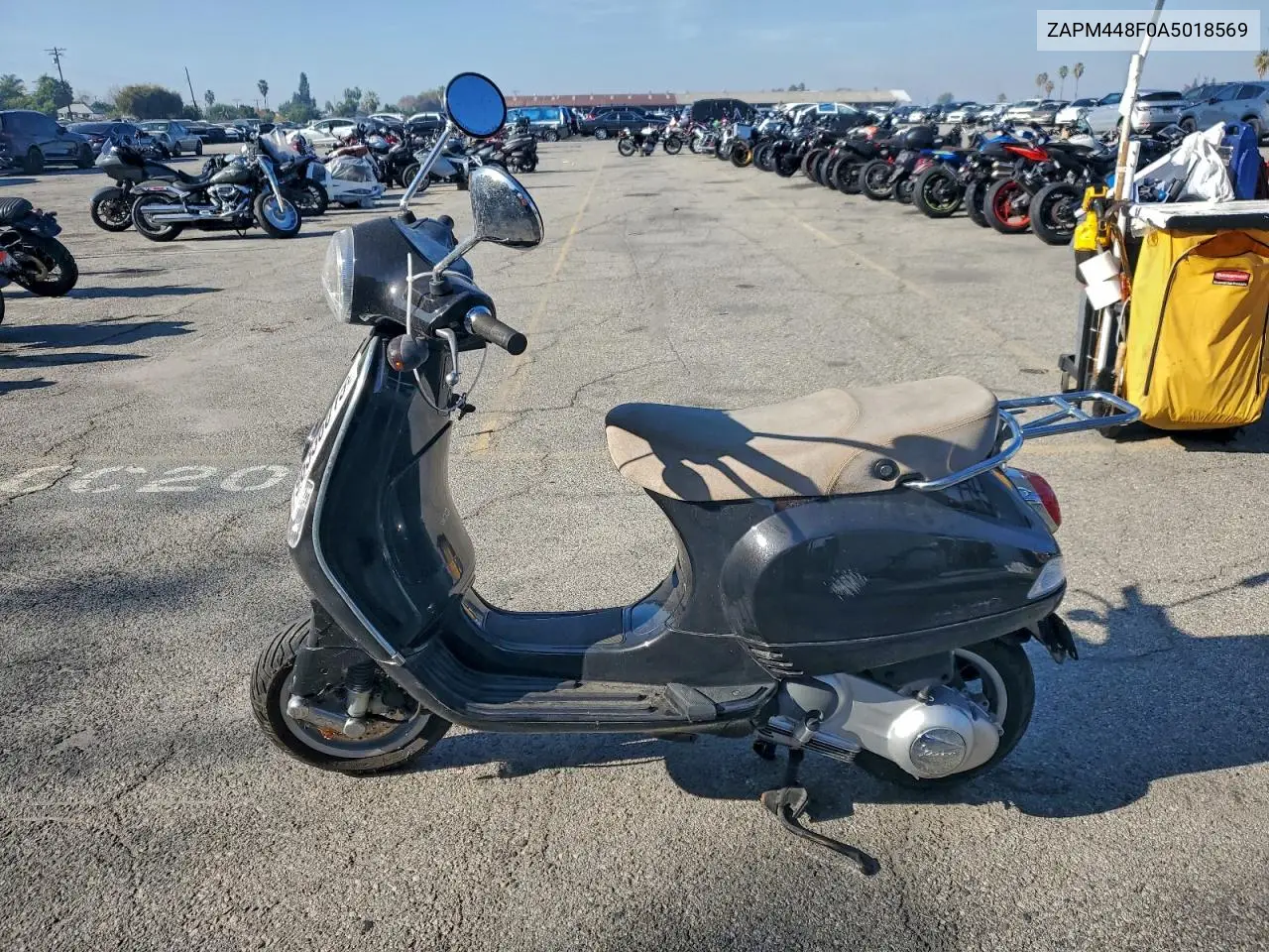 ZAPM448F0A5018569 2010 Vespa Lx 150