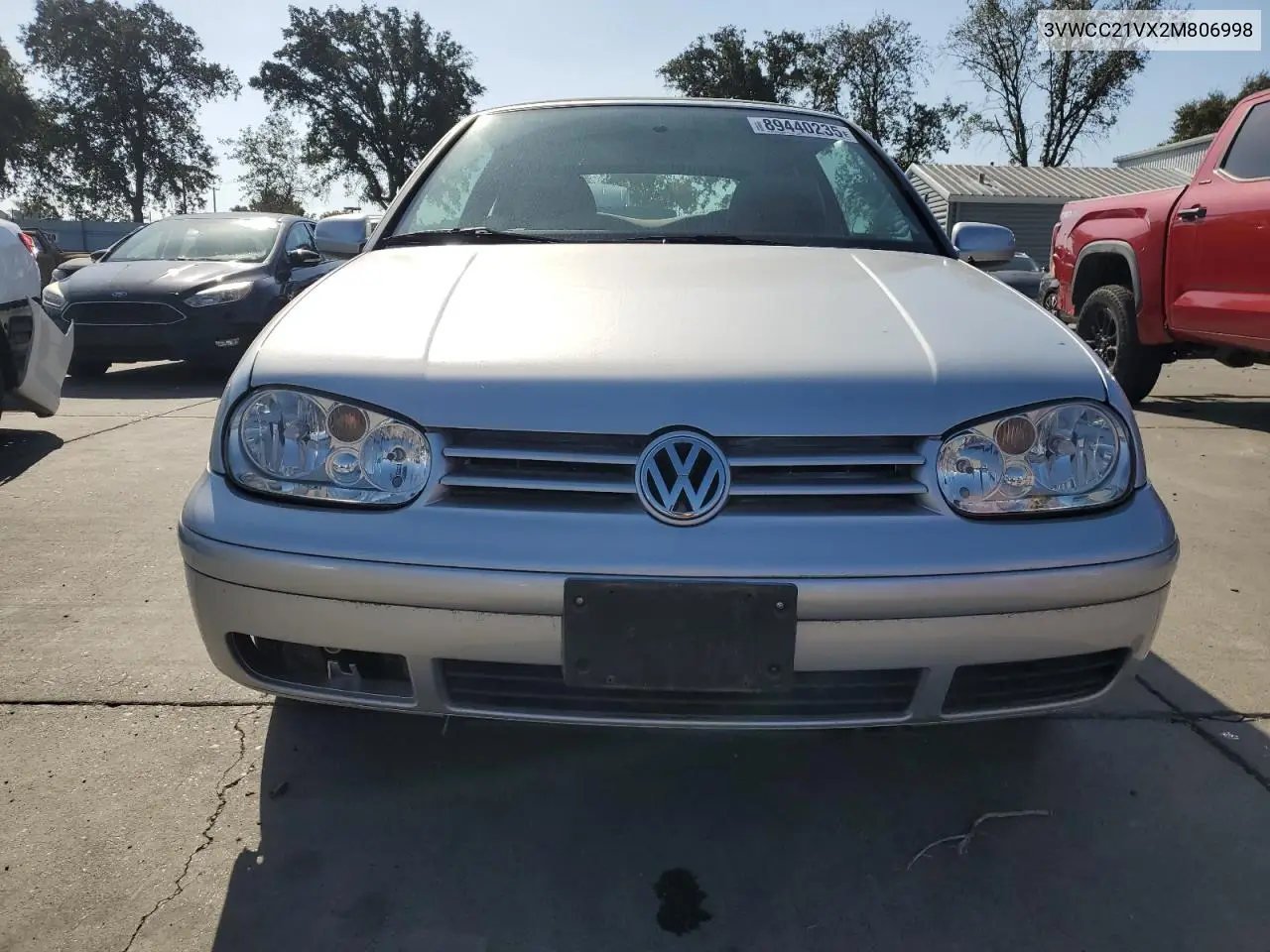 3VWCC21VX2M806998 2002 Volkswagen Cabrio Gls