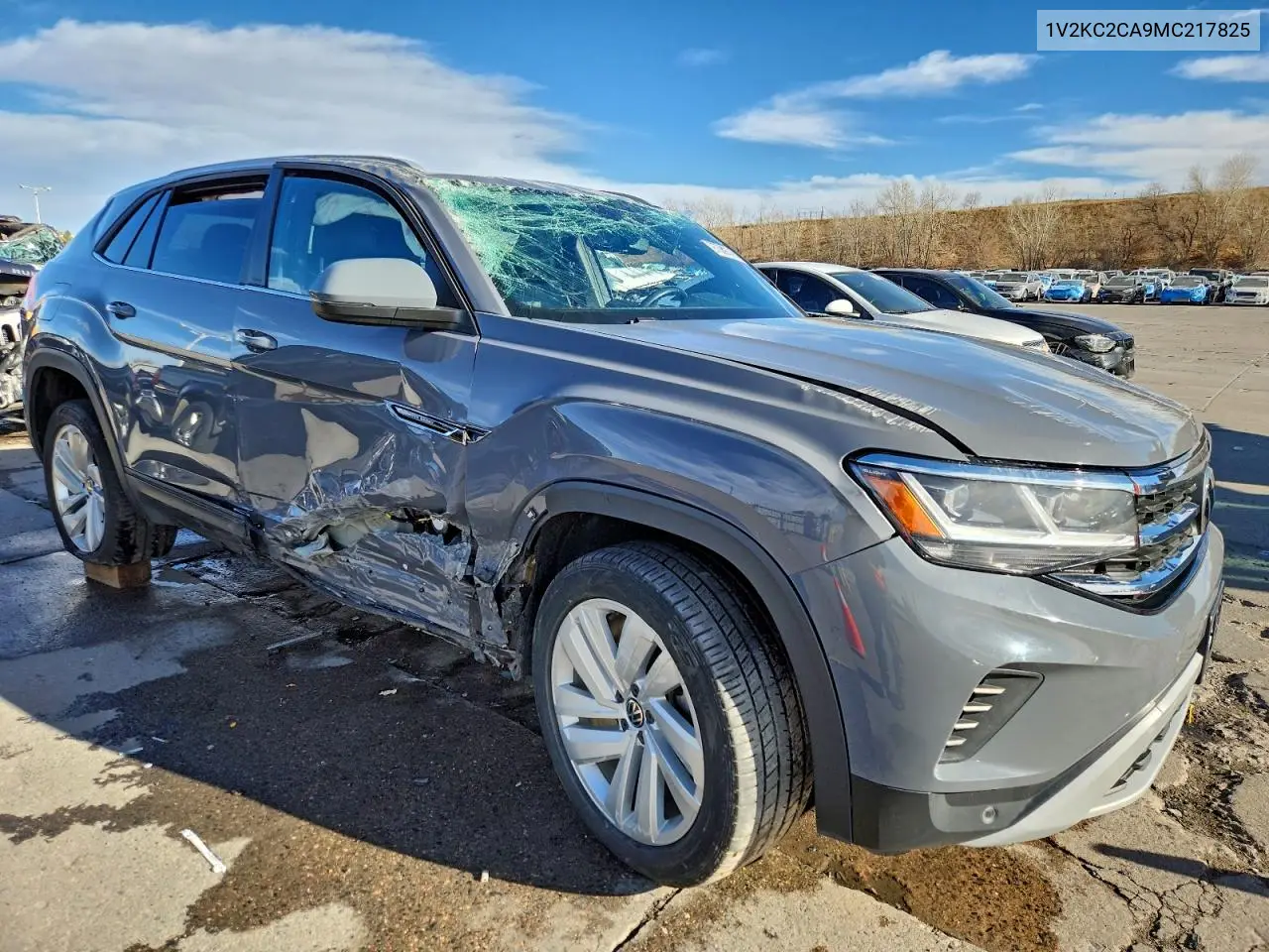 1V2KC2CA9MC217825 2021 Volkswagen Atlas Cross Sport Se