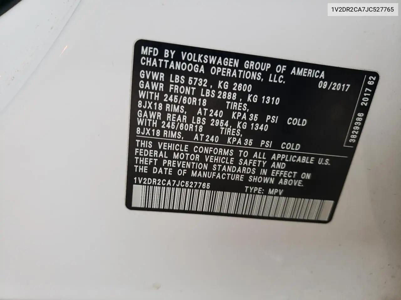 1V2DR2CA7JC527765 2018 Volkswagen Atlas Se