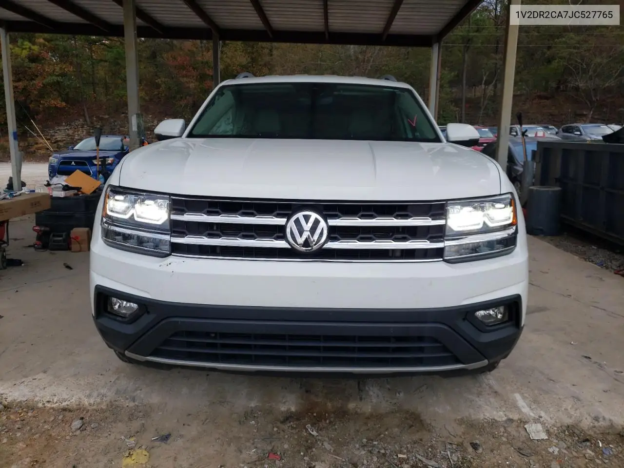 1V2DR2CA7JC527765 2018 Volkswagen Atlas Se