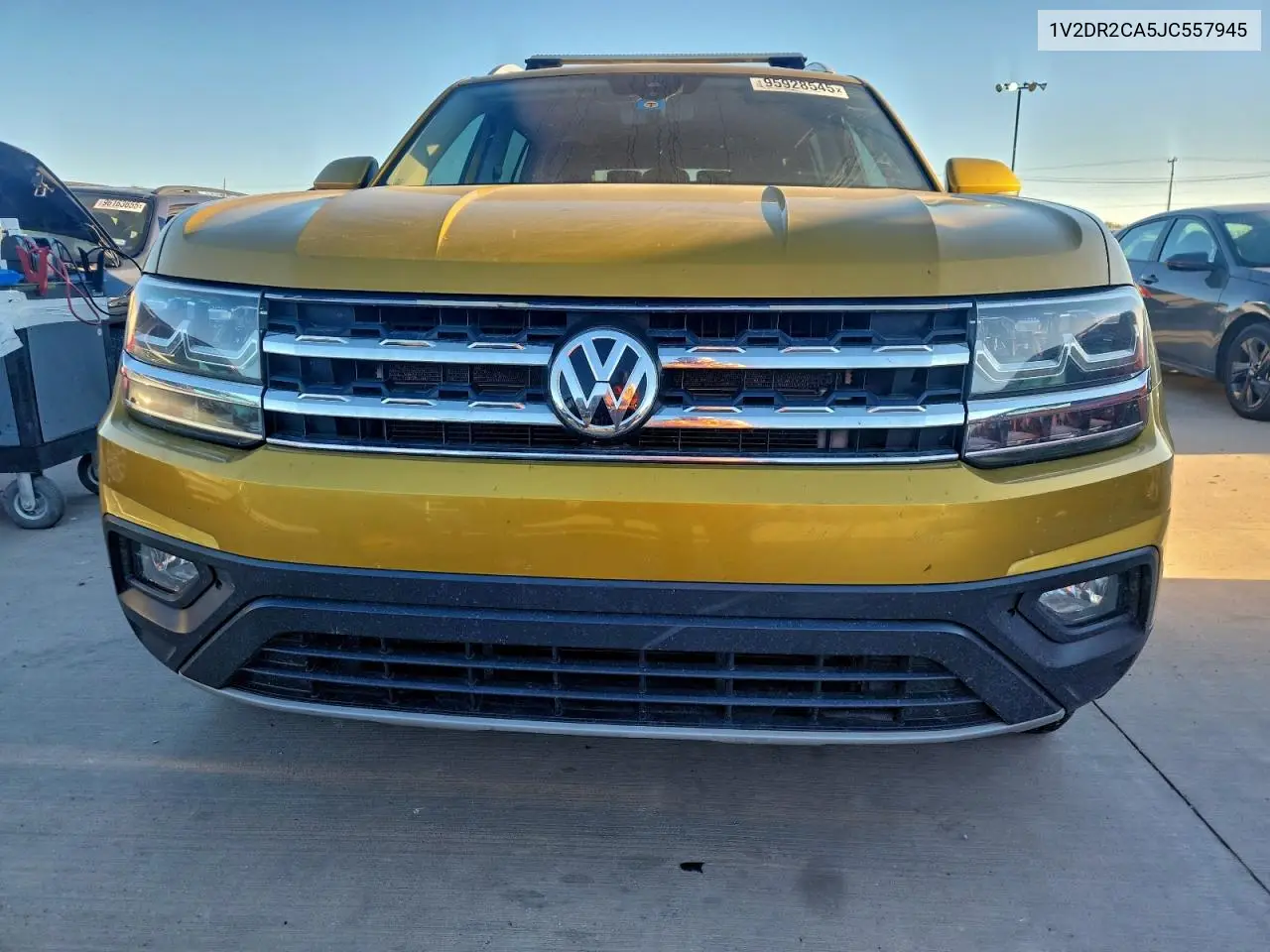 1V2DR2CA5JC557945 2018 Volkswagen Atlas Se