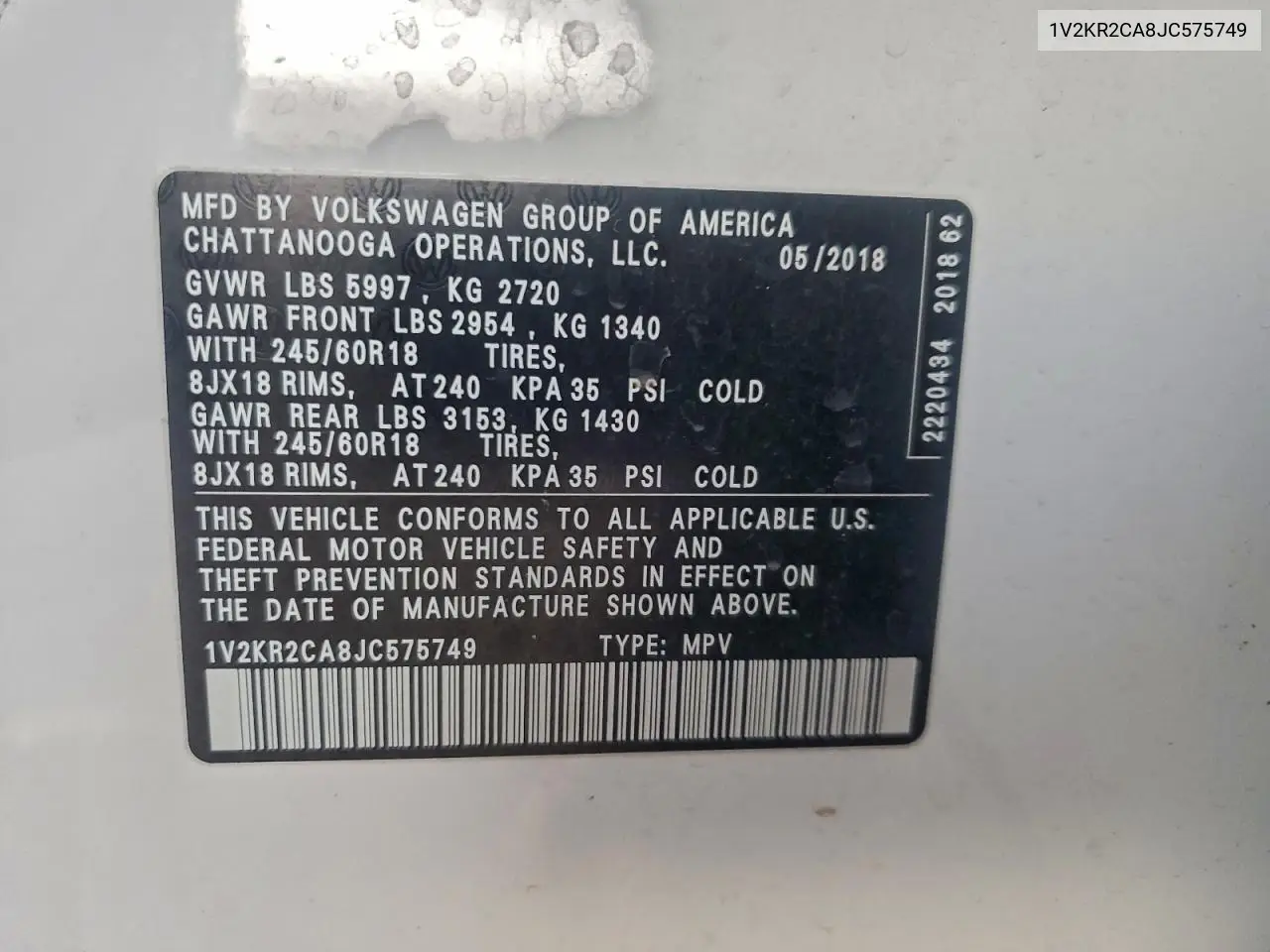 1V2KR2CA8JC575749 2018 Volkswagen Atlas Se