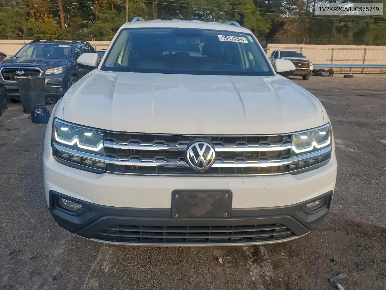 1V2KR2CA8JC575749 2018 Volkswagen Atlas Se