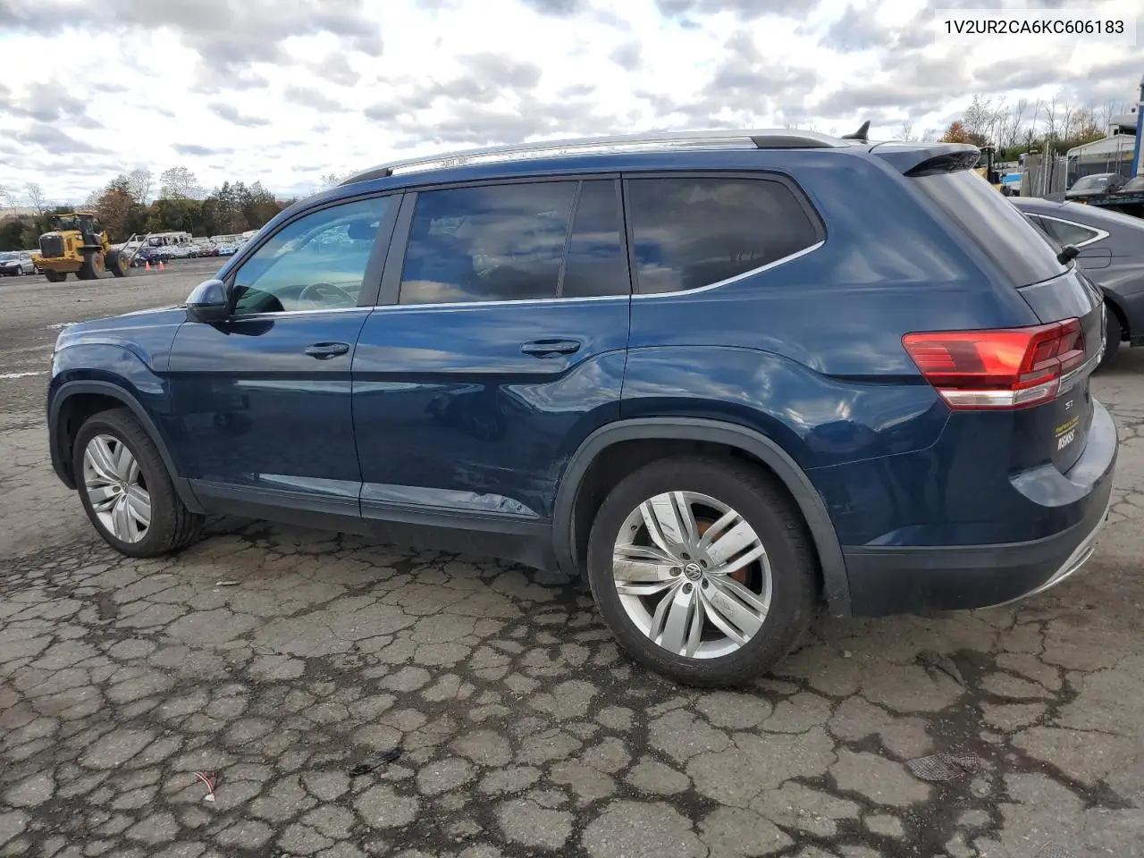 1V2UR2CA6KC606183 2019 Volkswagen Atlas Se