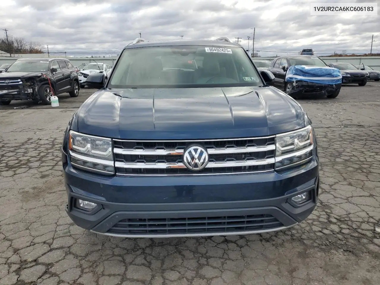 1V2UR2CA6KC606183 2019 Volkswagen Atlas Se