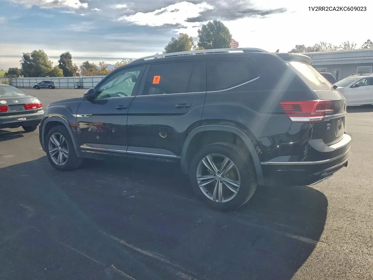 1V2RR2CA2KC609023 2019 Volkswagen Atlas Sel