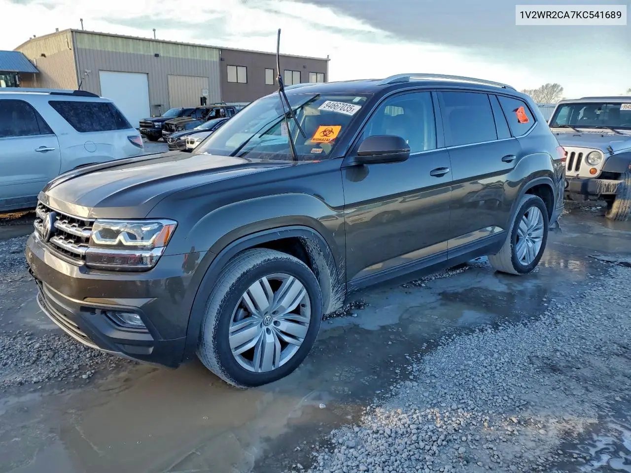 1V2WR2CA7KC541689 2019 Volkswagen Atlas Se