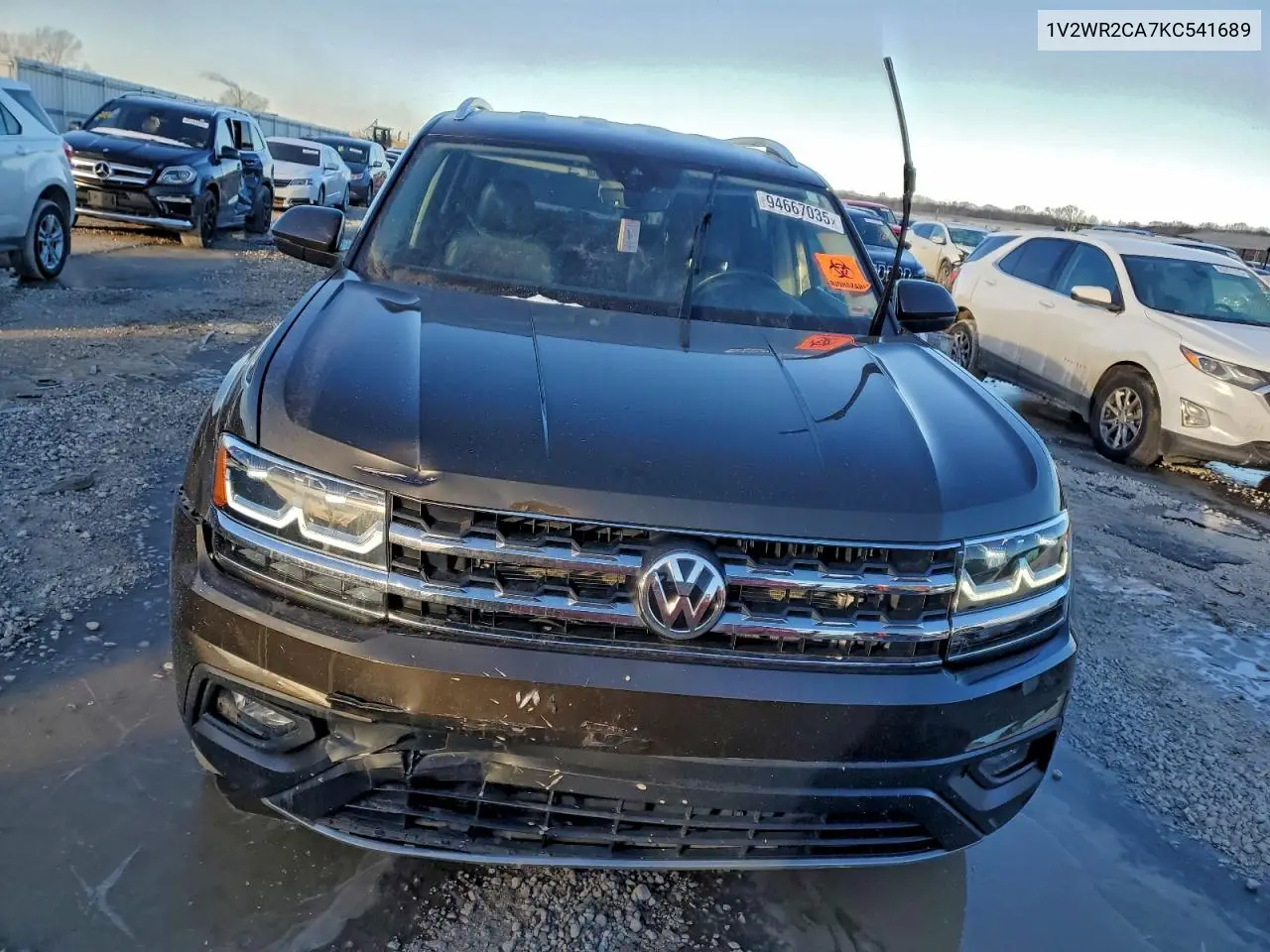 1V2WR2CA7KC541689 2019 Volkswagen Atlas Se