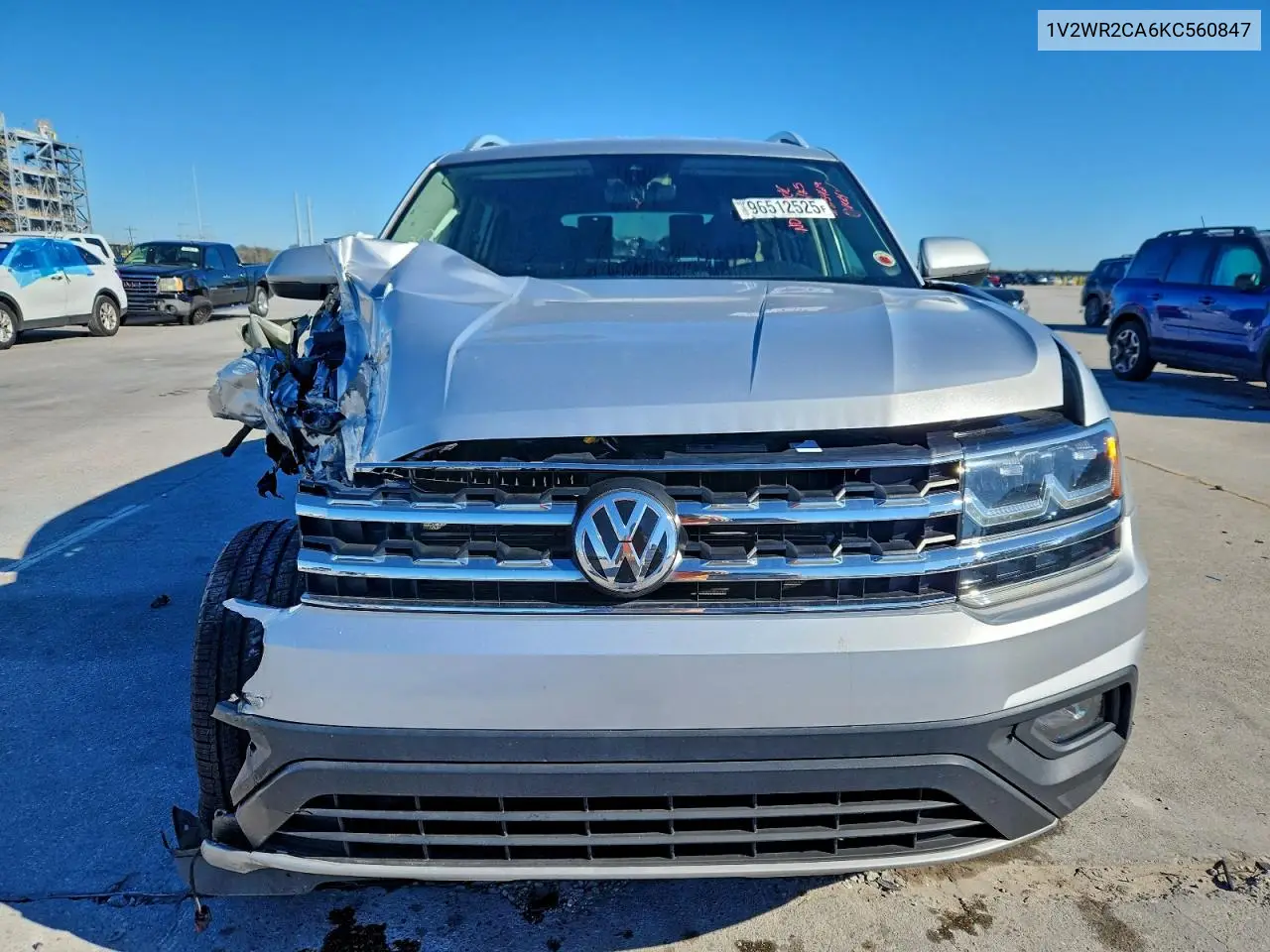 1V2WR2CA6KC560847 2019 Volkswagen Atlas Se