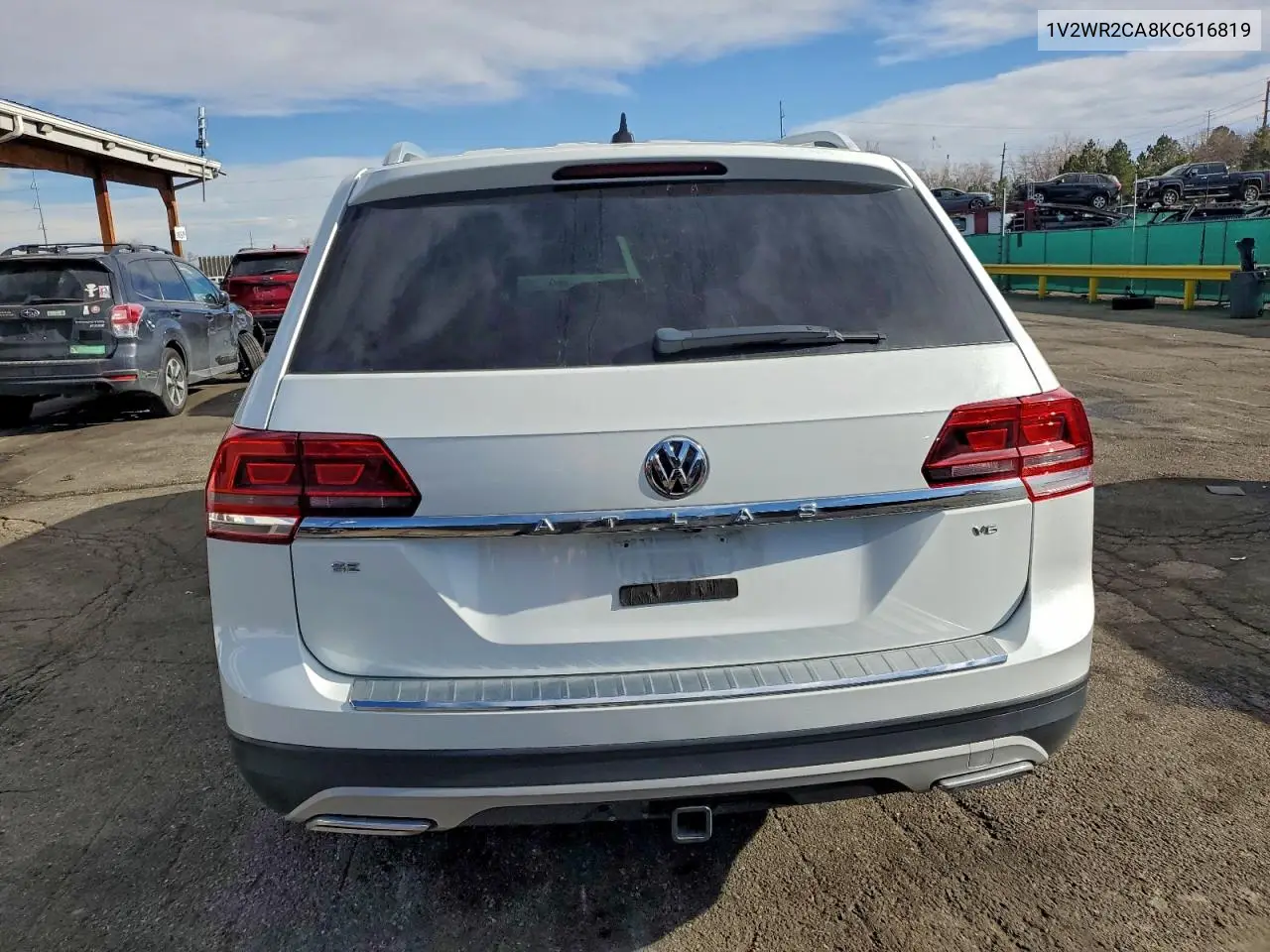 1V2WR2CA8KC616819 2019 Volkswagen Atlas Se