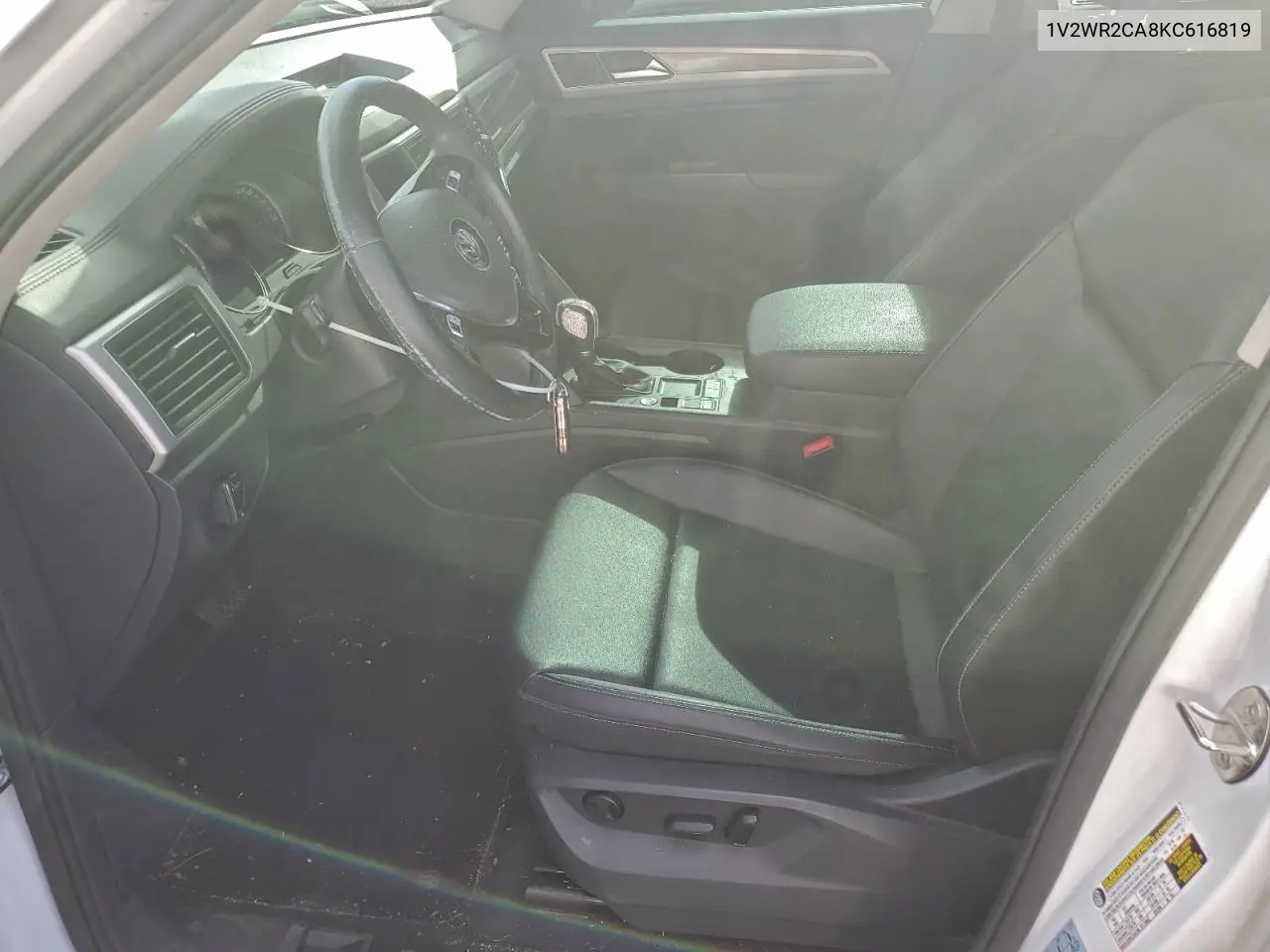 1V2WR2CA8KC616819 2019 Volkswagen Atlas Se