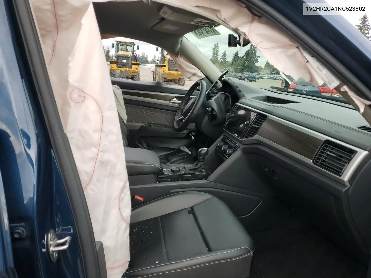 1V2HR2CA1NC523802 2022 Volkswagen Atlas Se