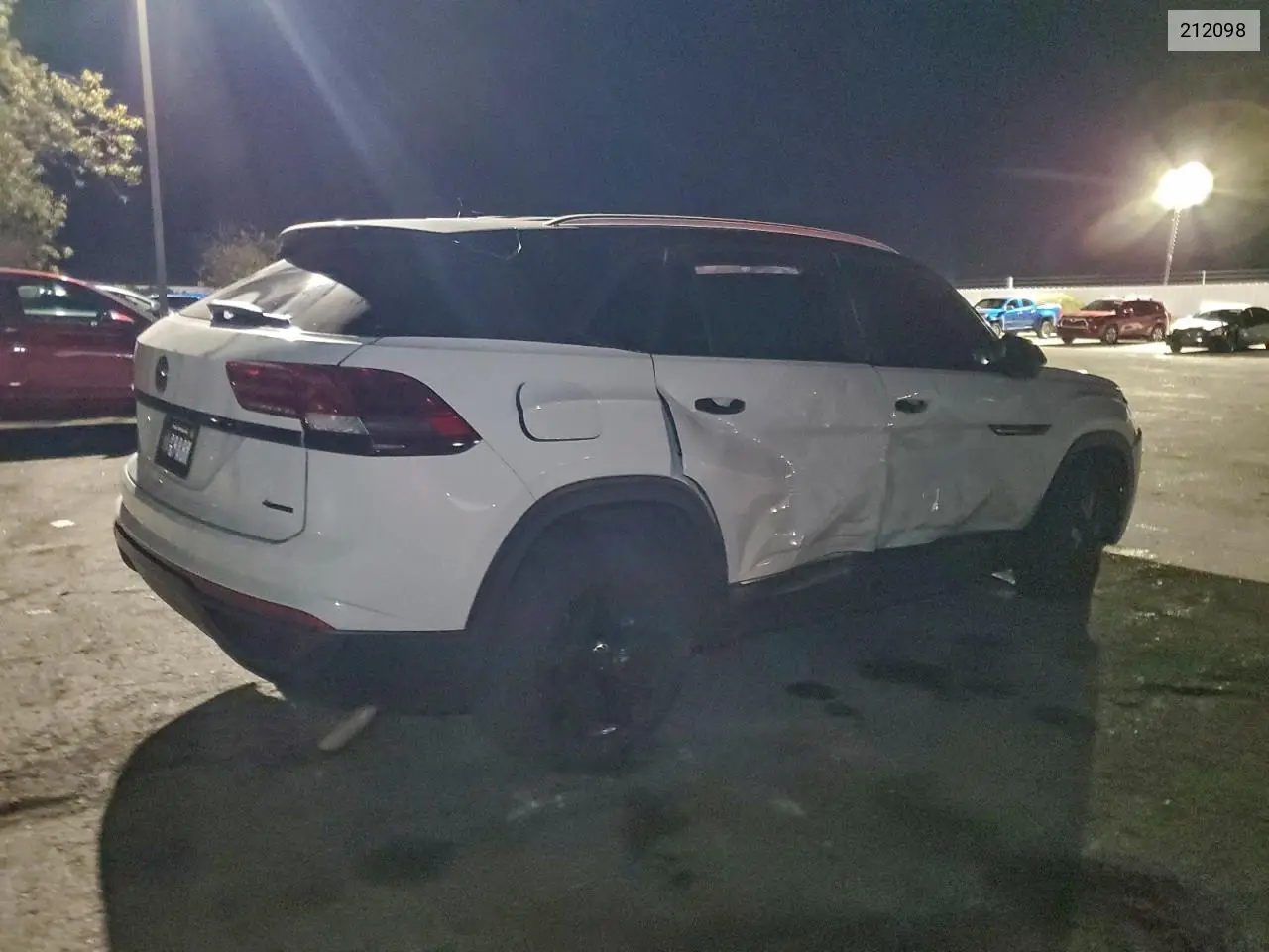 212098 2023 Volkswagen Atlas Cros
