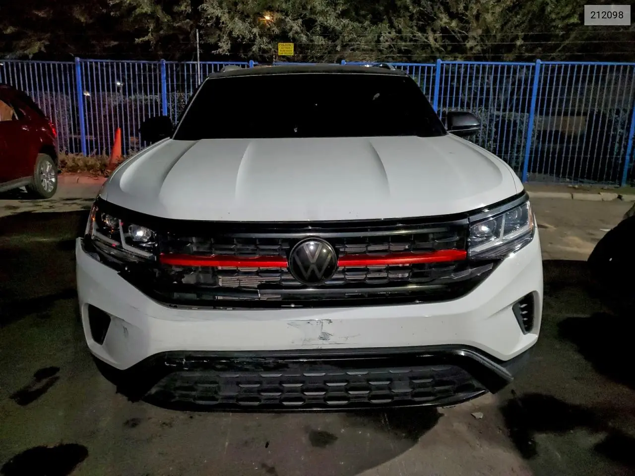 212098 2023 Volkswagen Atlas Cros