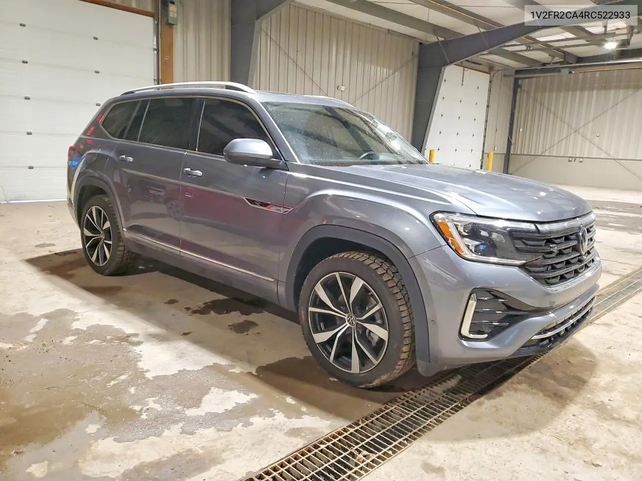 1V2FR2CA4RC522933 2024 Volkswagen Atlas Sel Premium R-Line