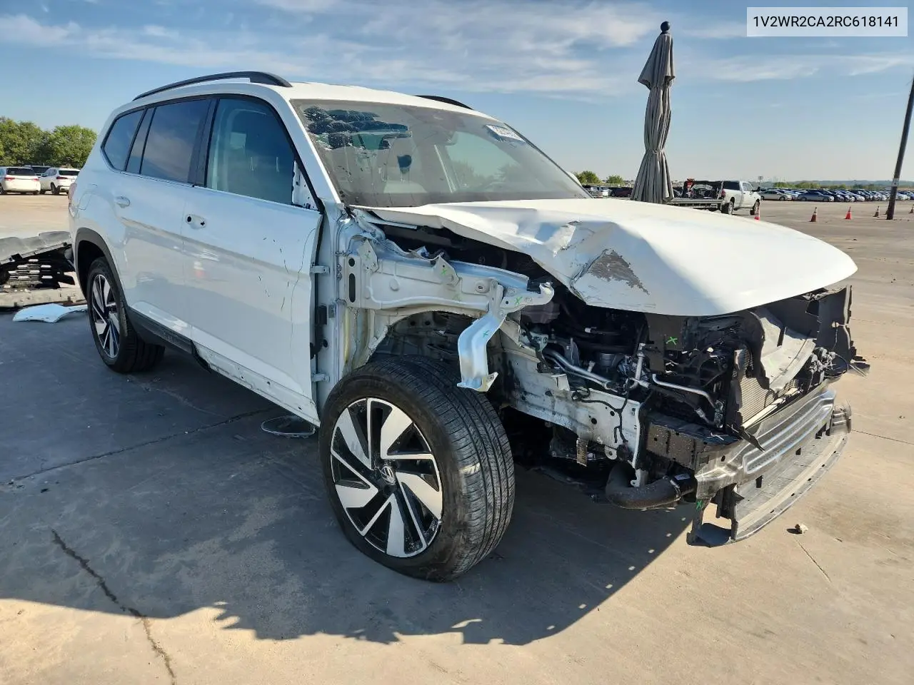1V2WR2CA2RC618141 2024 Volkswagen Atlas Se