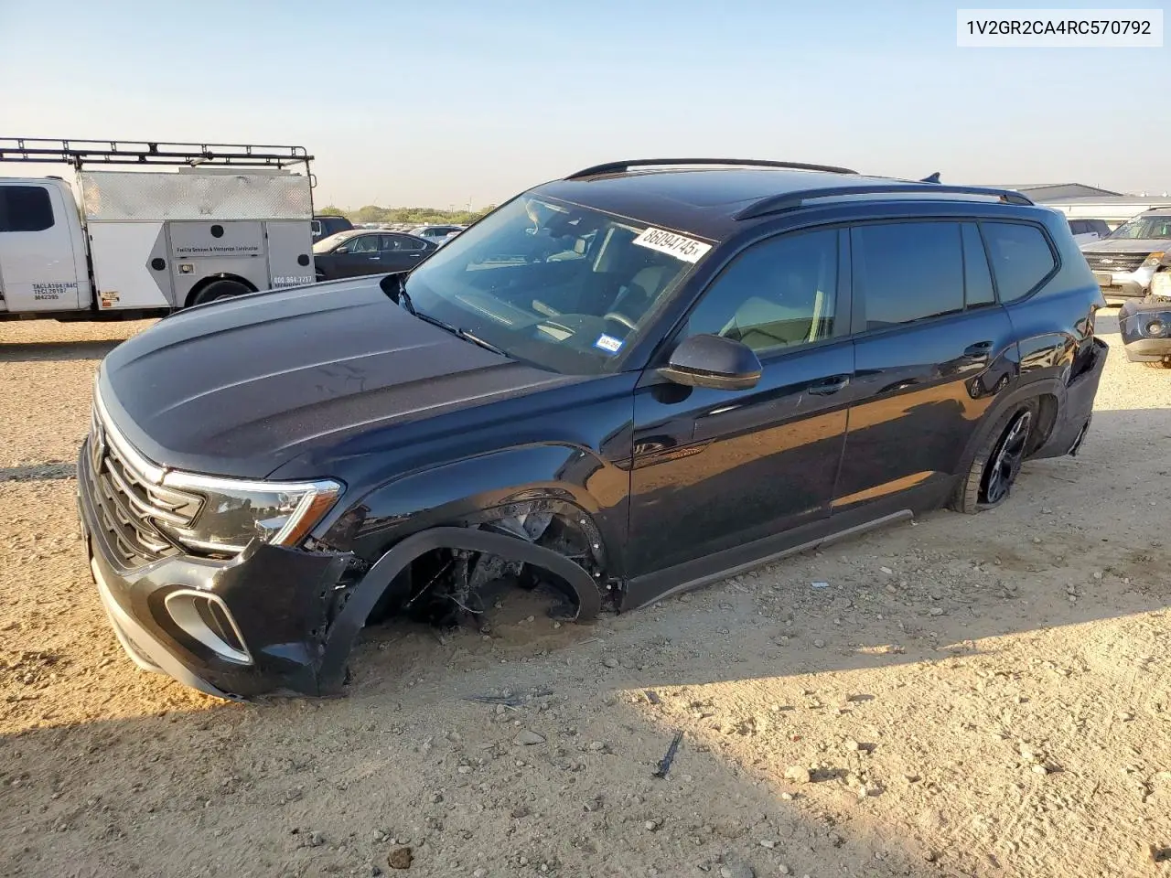 1V2GR2CA4RC570792 2024 Volkswagen Atlas Peak Edition Sel