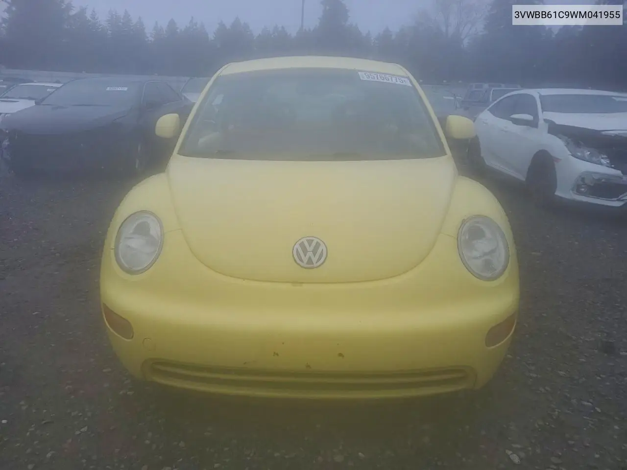 3VWBB61C9WM041955 1998 Volkswagen New Beetle