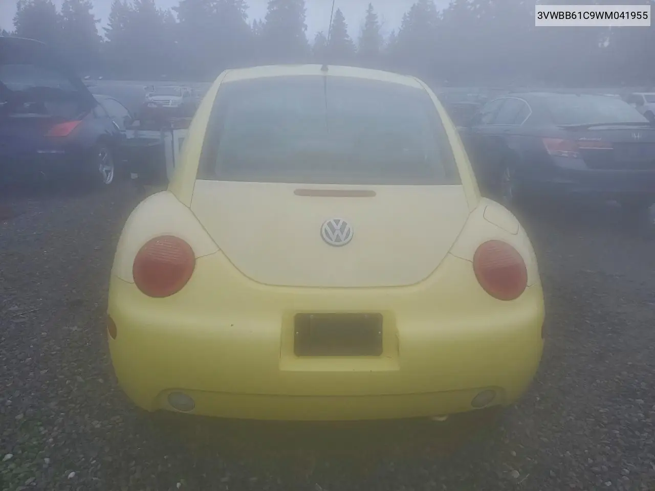3VWBB61C9WM041955 1998 Volkswagen New Beetle