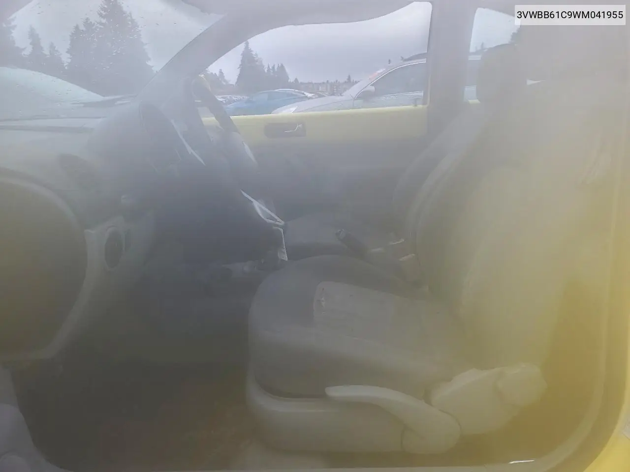 3VWBB61C9WM041955 1998 Volkswagen New Beetle