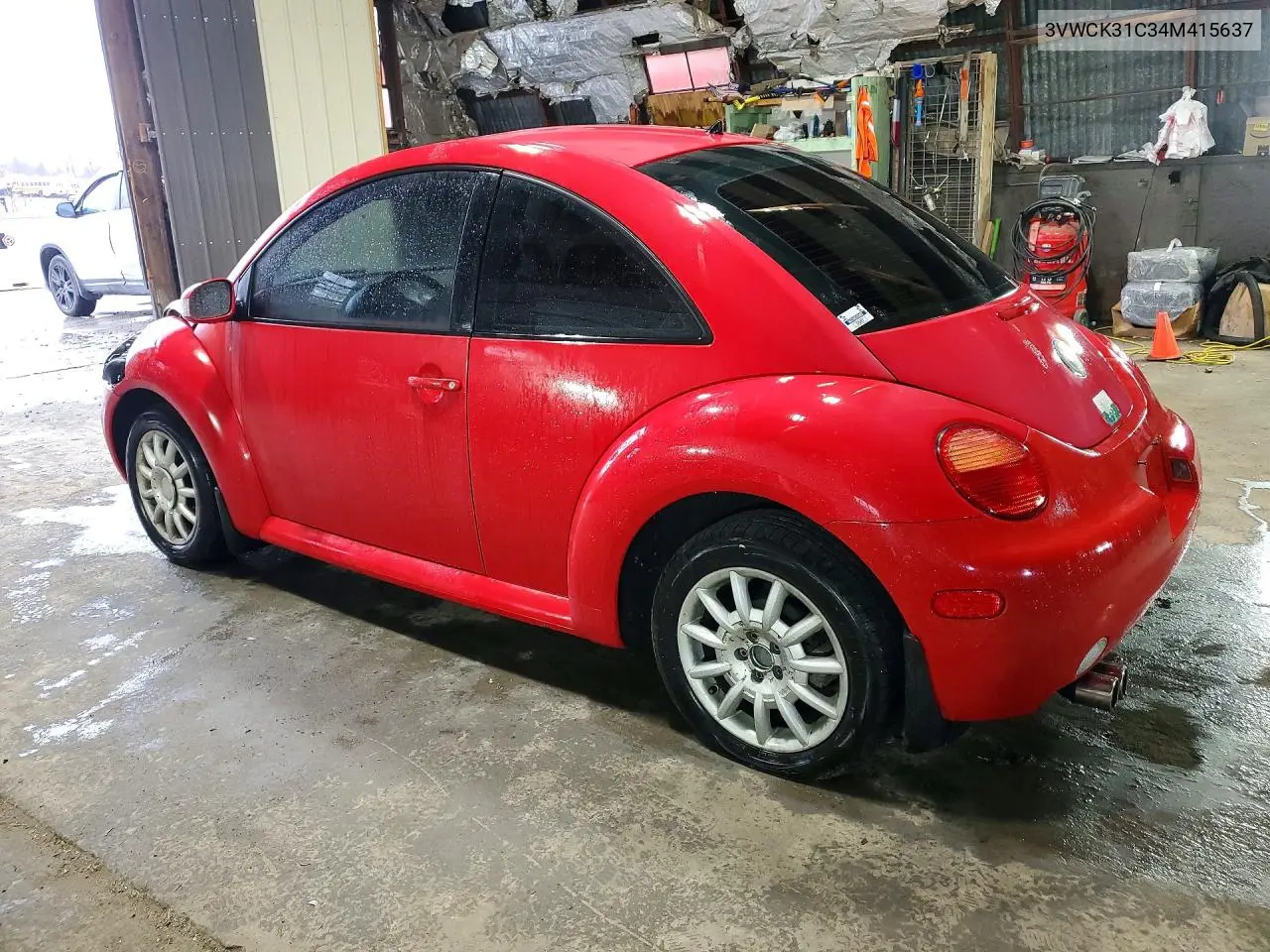 3VWCK31C34M415637 2004 Volkswagen New Beetle Gls