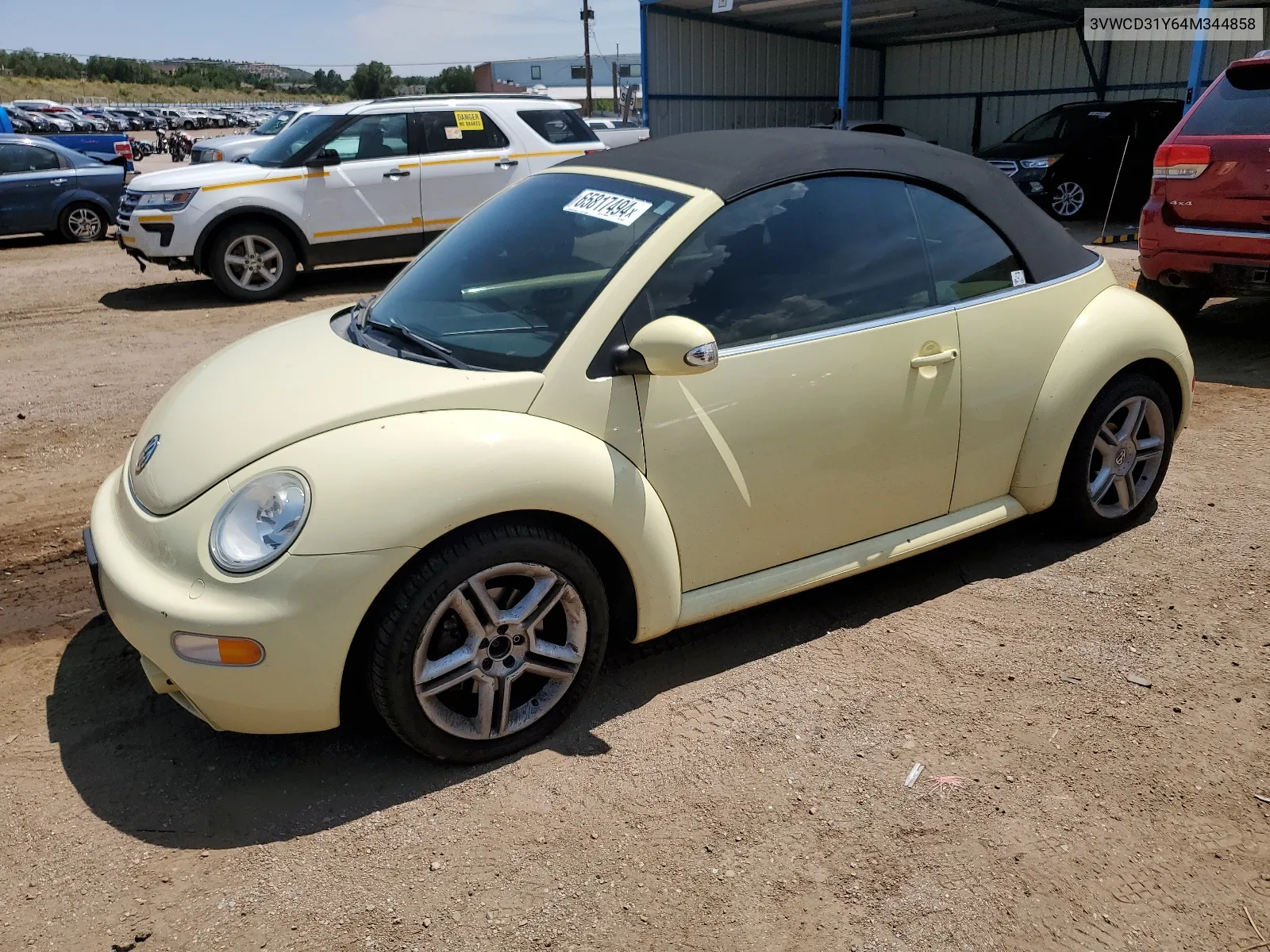 3VWCD31Y64M344858 2004 Volkswagen New Beetle Gls